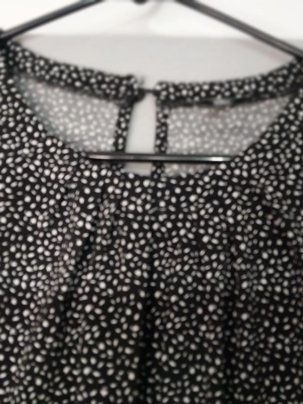 Adrianna Papell Black and White Dot-Print Long Sleeve Top